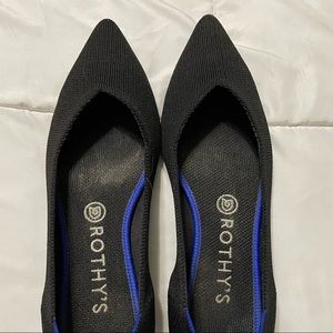 Black Solid Rothy’s flats, Size 9